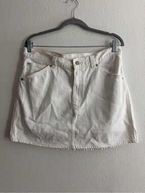 Levi’s Women’s White Jean Denim Mini Skirt Size W31